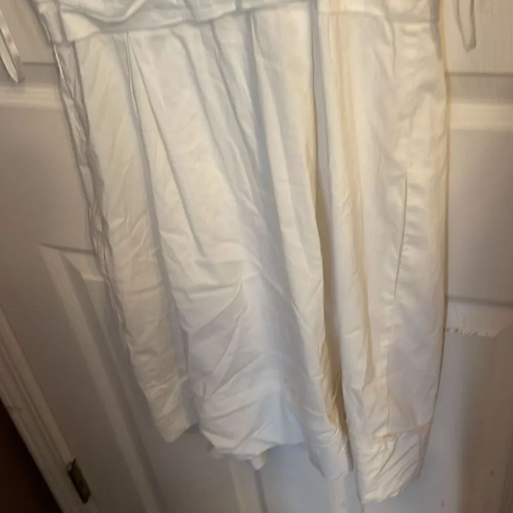 BCBG MaxAzria Dress EUC. Size 4 - Picture 7 of 12
